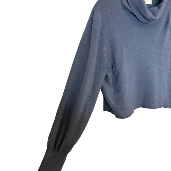 Aritzia Wilfred Rebecca Turtleneck - Picture 10 of 11